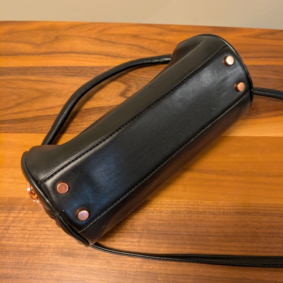 Matt & Nat Seoul Satchel - Picture 8 of 9